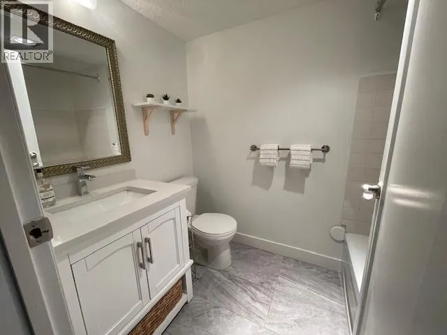150 Skaha Place Unit# 201