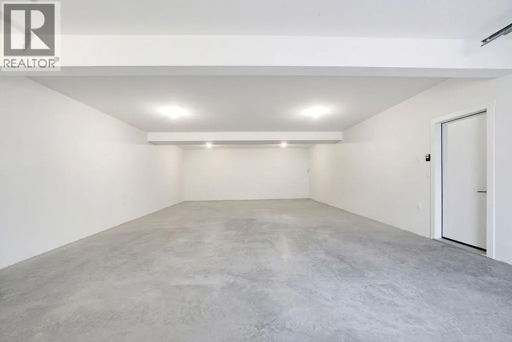 1080 9 Avenue NE Unit# 1 Lot# Proposed