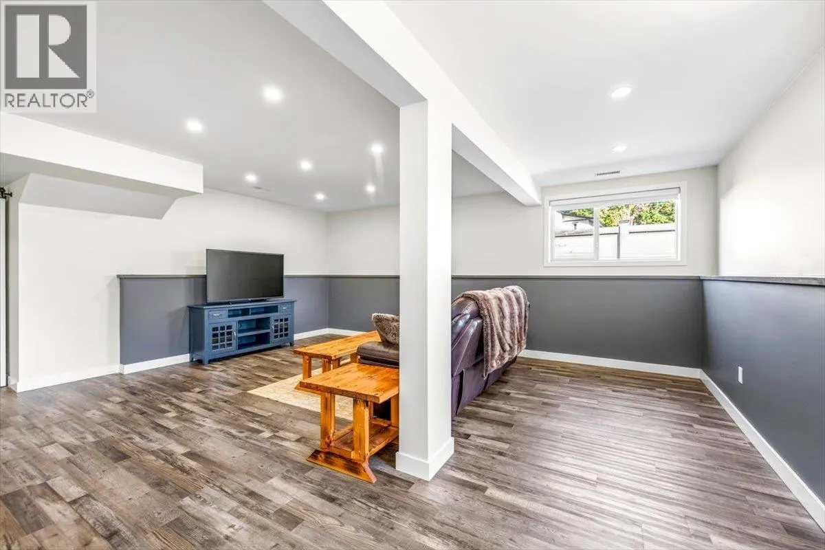 1308 Cherrywood Boulevard