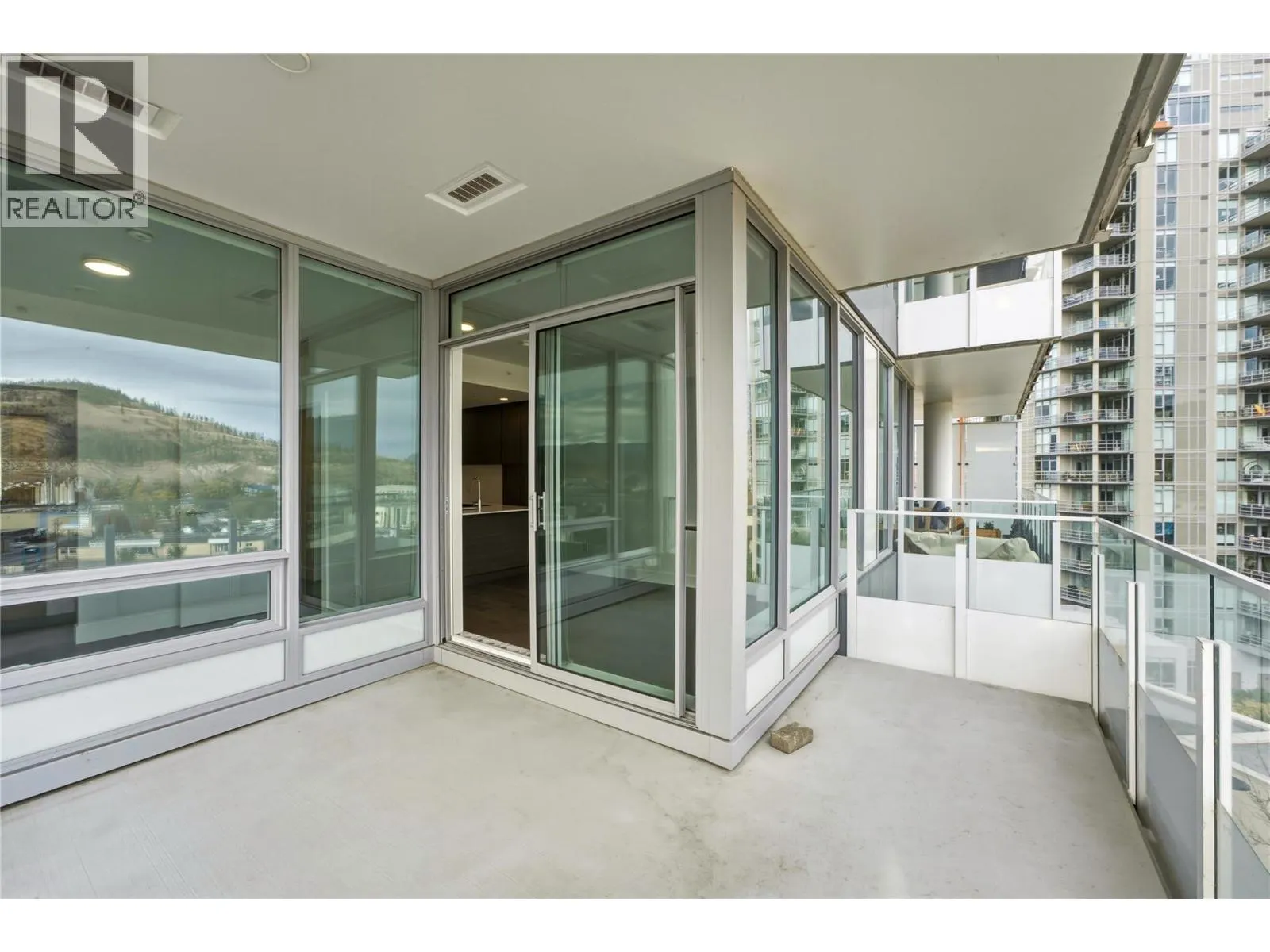 1181 Sunset Drive Unit# 701