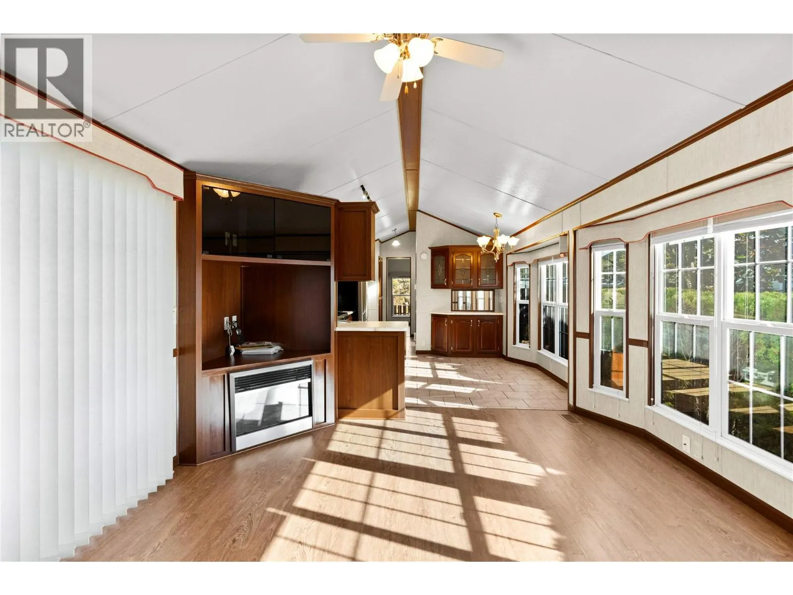 8000 Highland Road Unit# 82