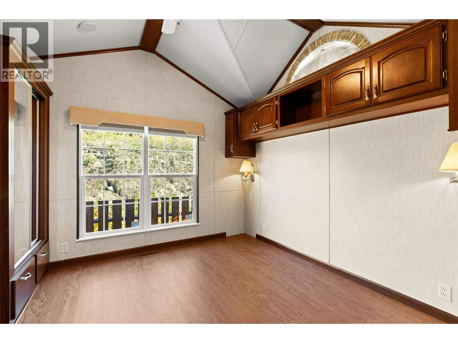 8000 Highland Road Unit# 82