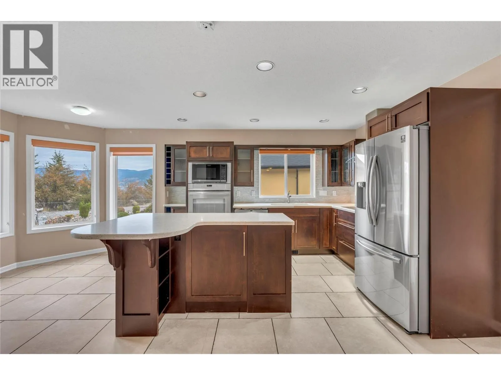 448 Ridge Place