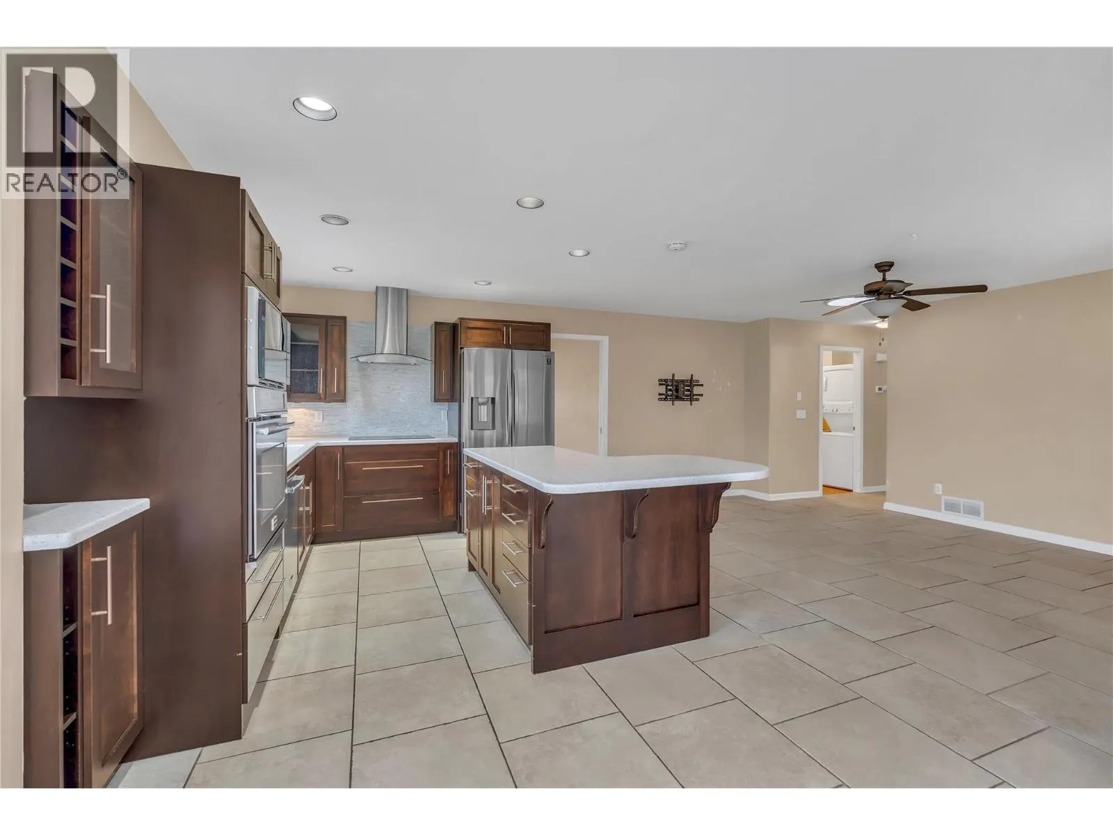 448 Ridge Place