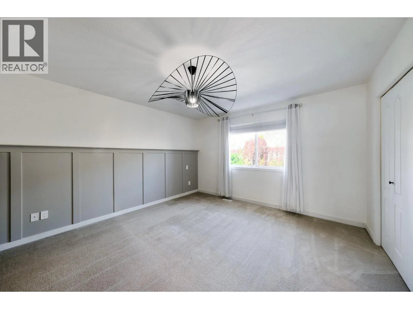 2800 DOUCETTE Drive