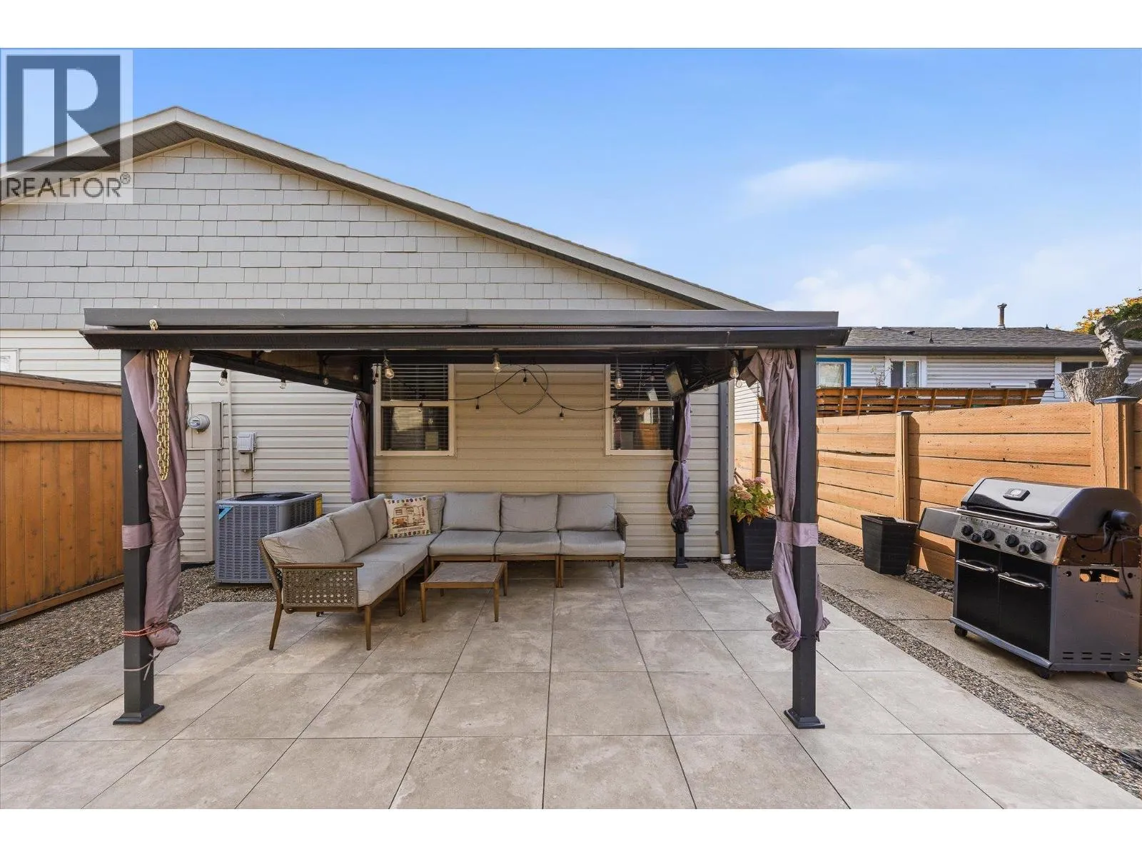 1088 Coronation Avenue
