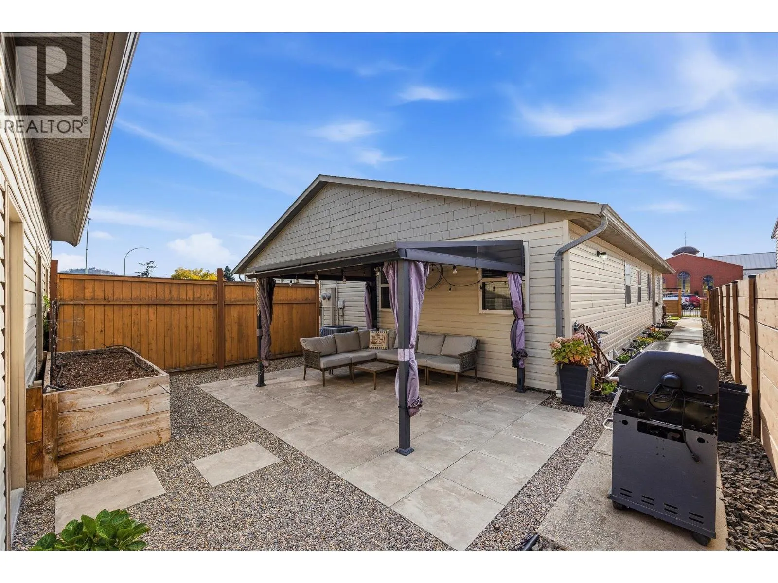 1088 Coronation Avenue