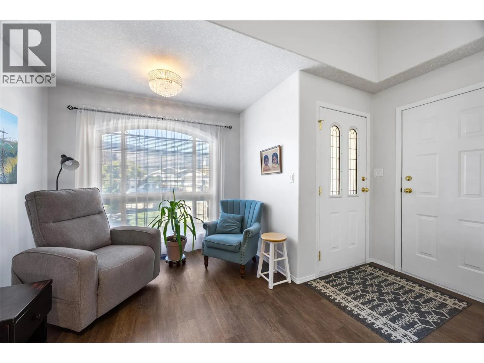 123 Leighton Avenue