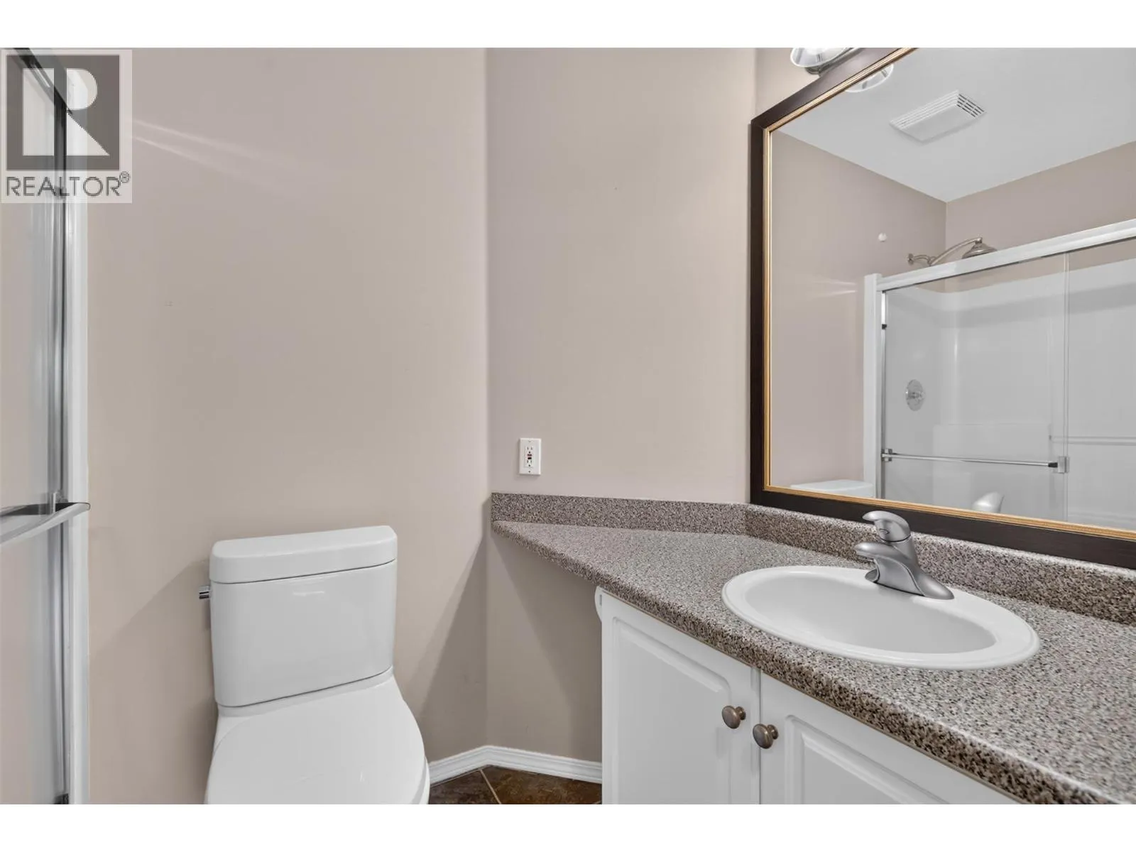 535 Glenmeadows Road Unit# 16