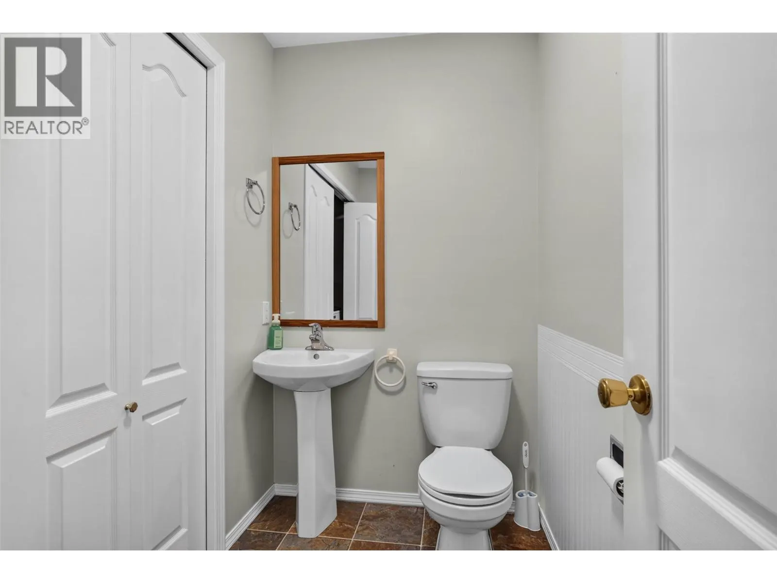 535 Glenmeadows Road Unit# 16