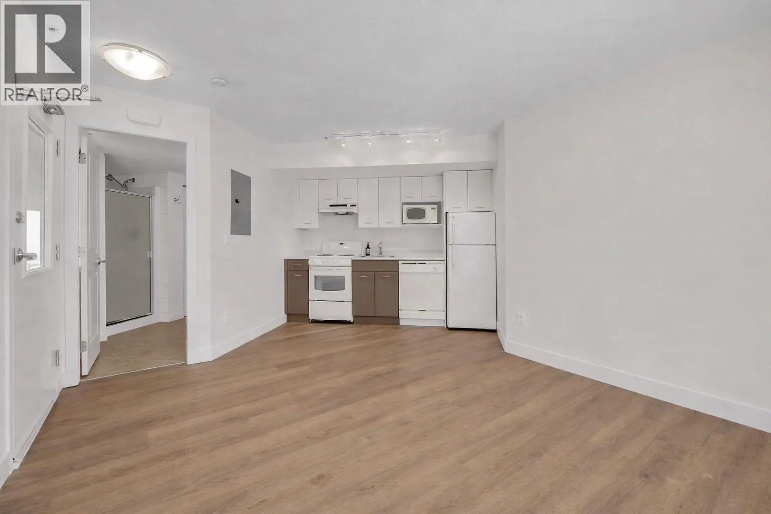 533 Yates Road Unit# 100