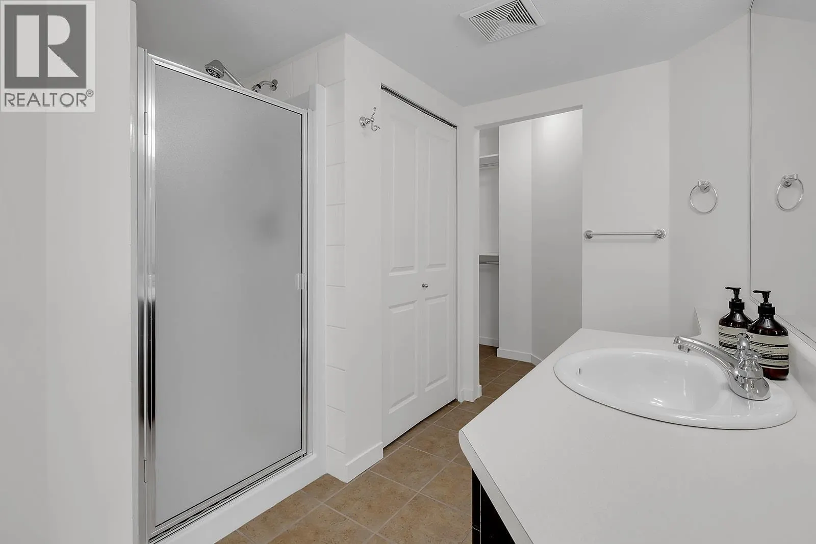 533 Yates Road Unit# 100