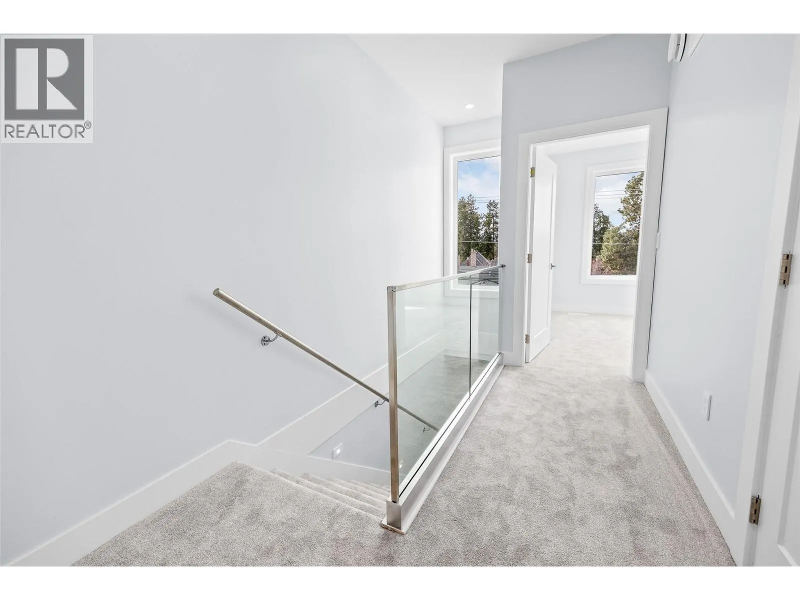 4563 Gordon Drive