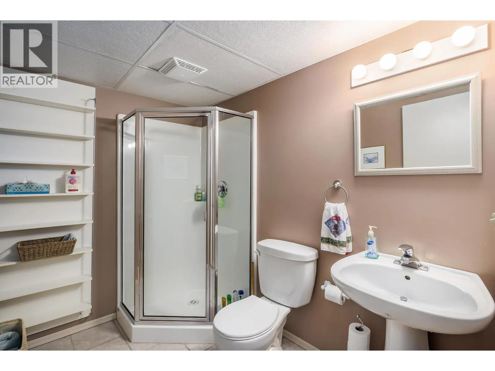 4614 Mission Ridge Court