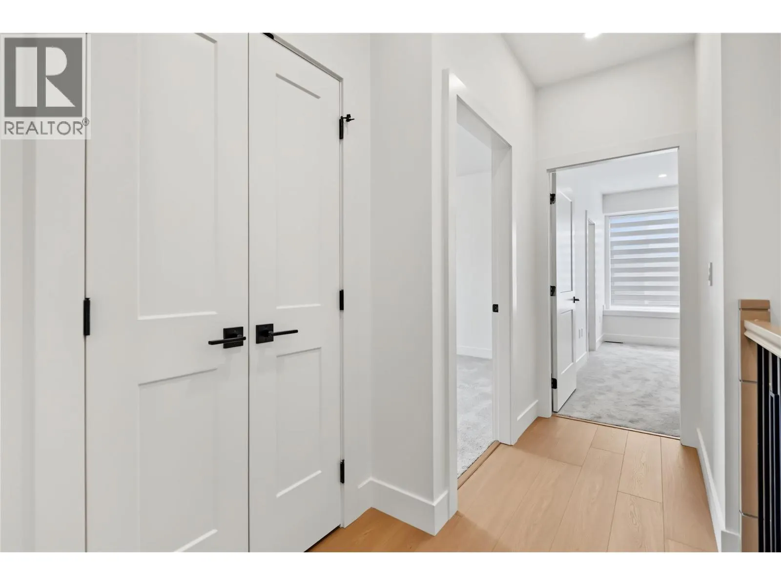 302 Sumac Road W