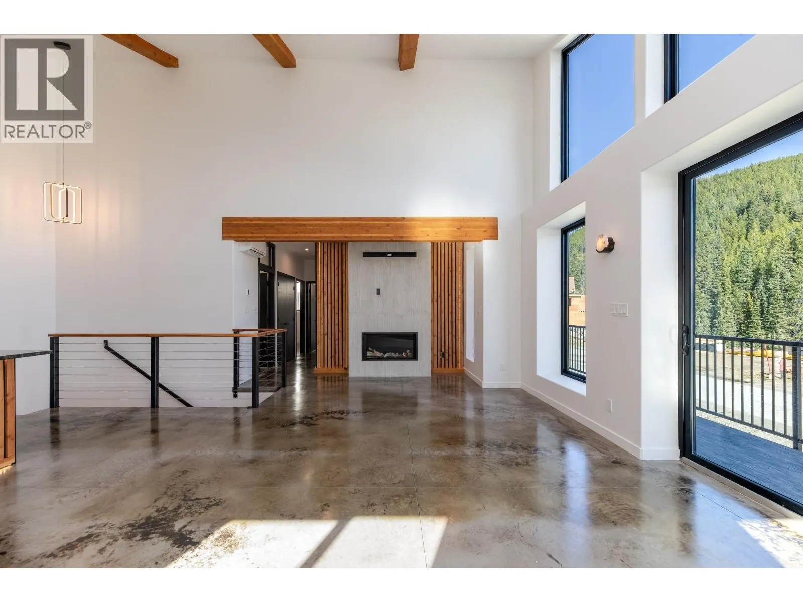 134 Clearview Crescent