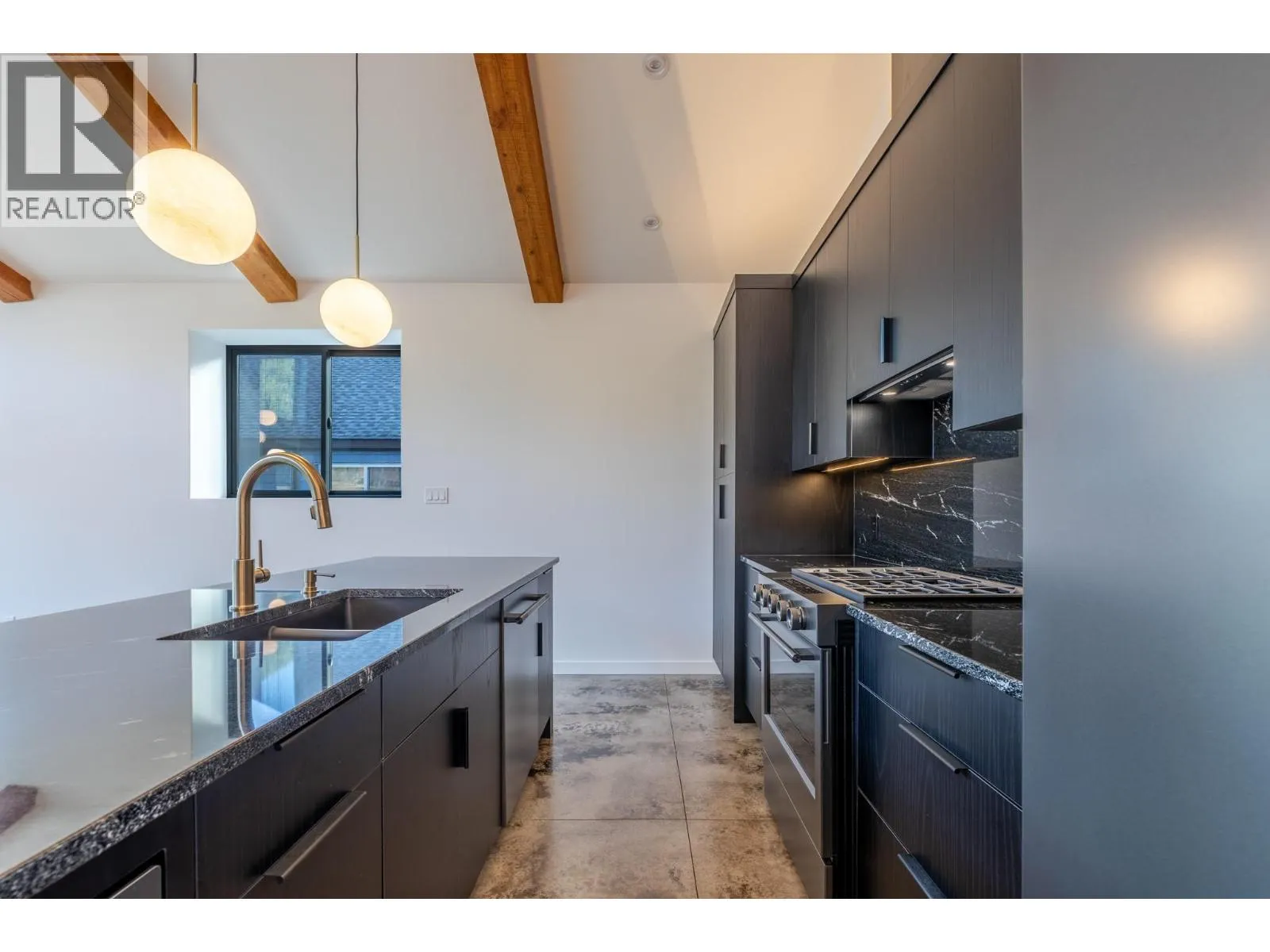 134 Clearview Crescent