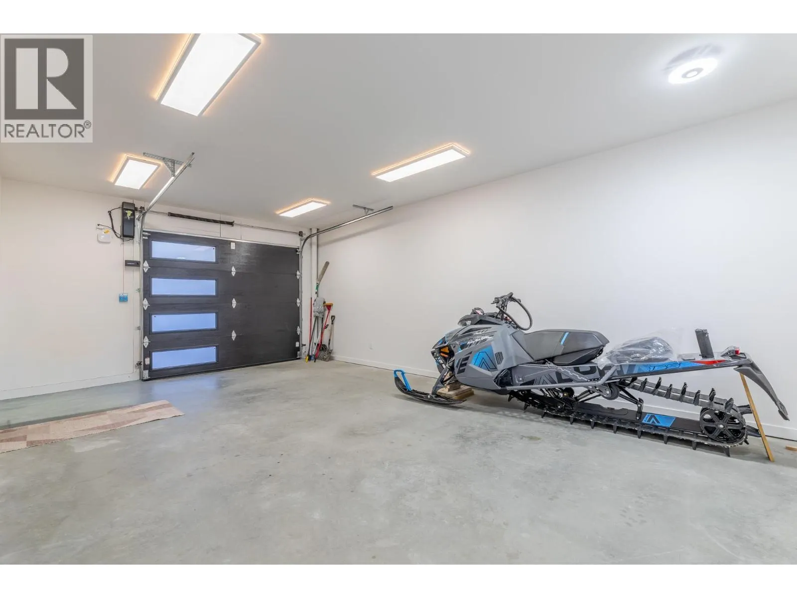 134 Clearview Crescent