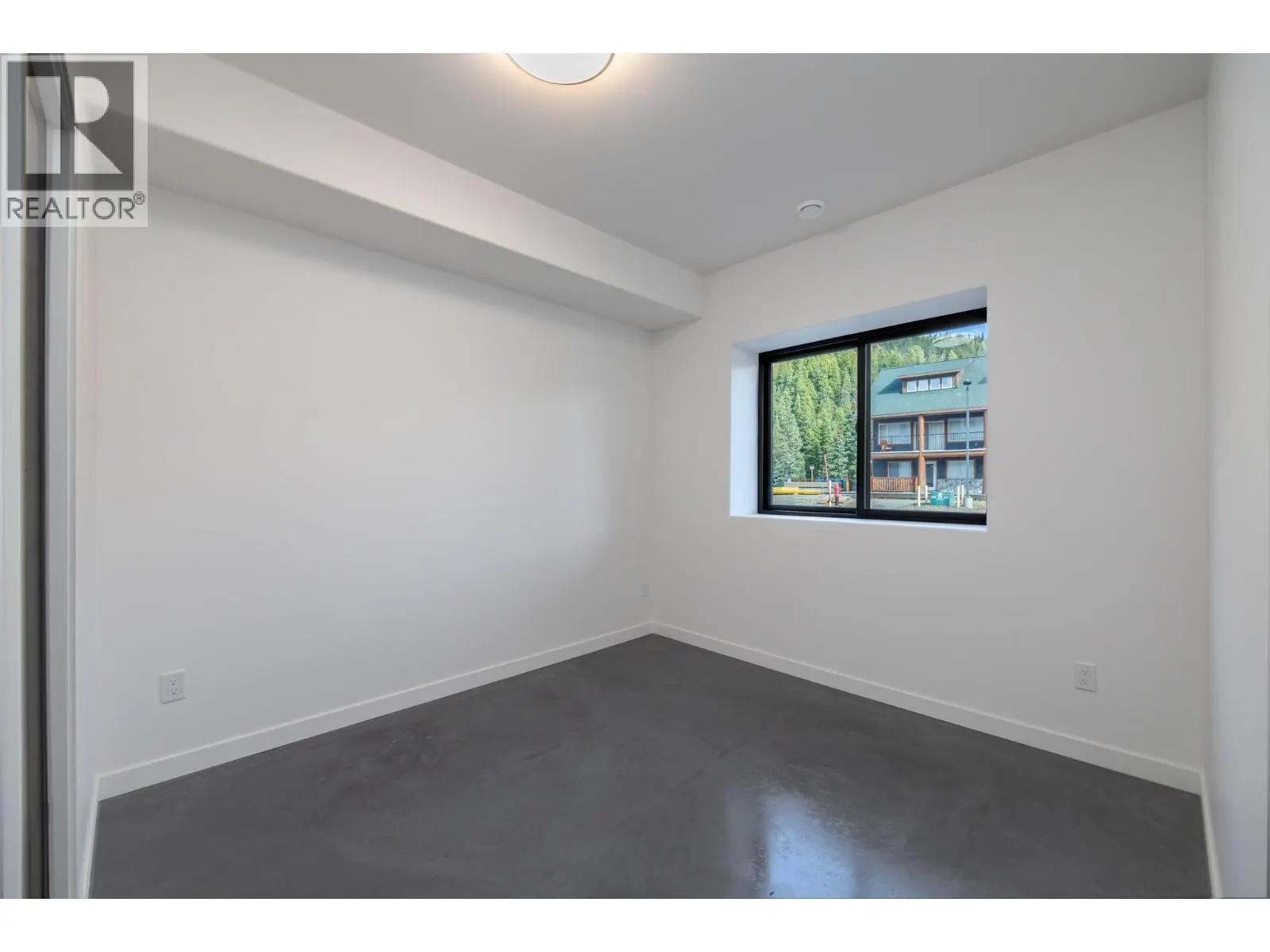 134 Clearview Crescent