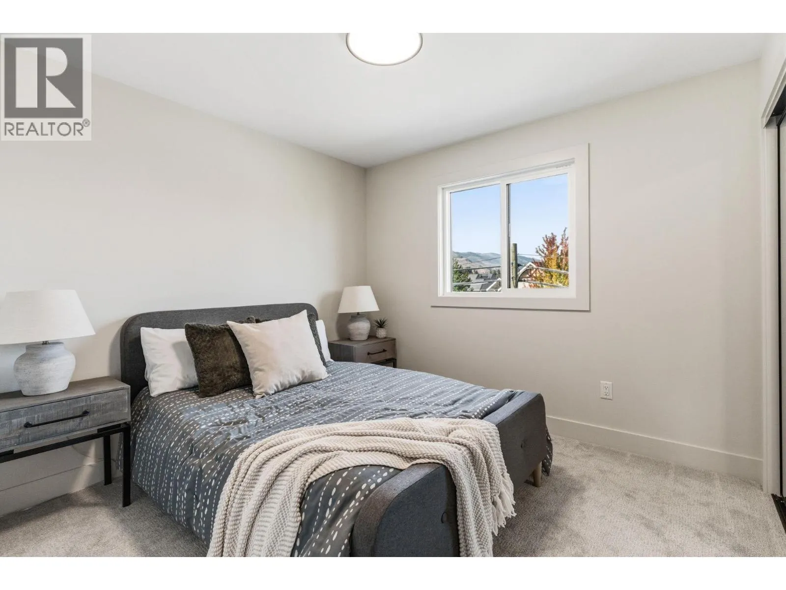 485 Sheila Crescent