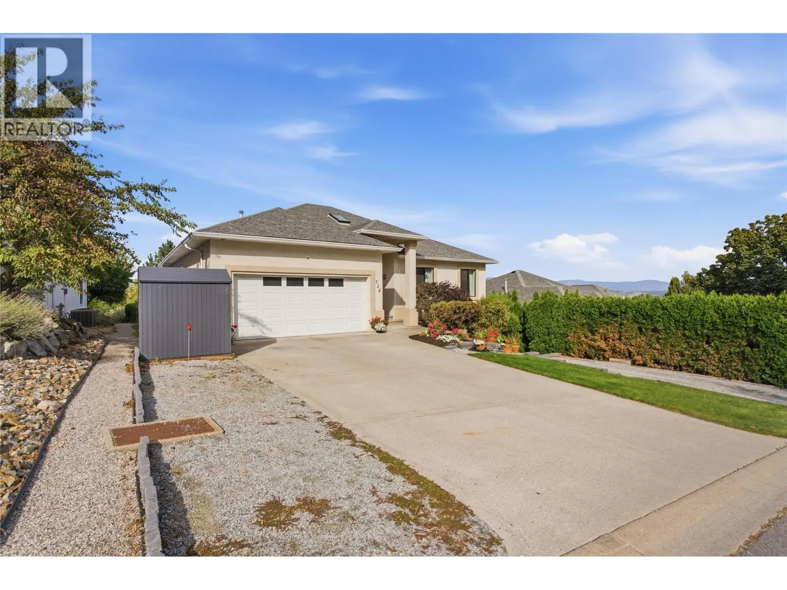 724 Lone Pine Drive