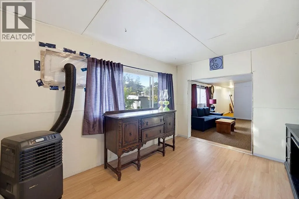4137 Spallumcheen Drive Unit# 18