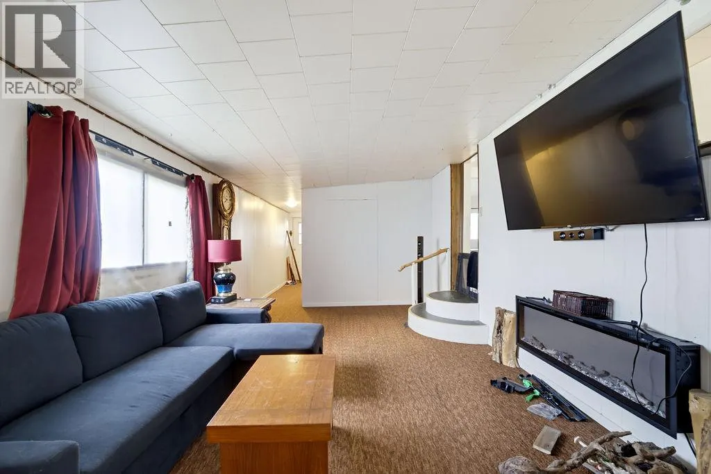 4137 Spallumcheen Drive Unit# 18