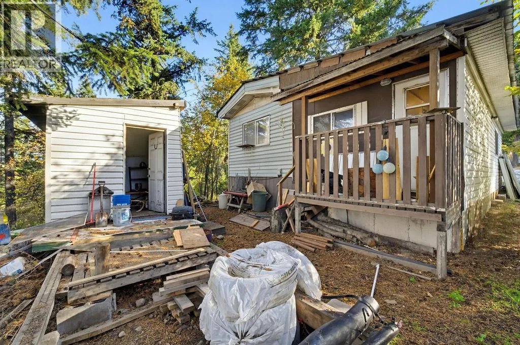 4137 Spallumcheen Drive Unit# 18