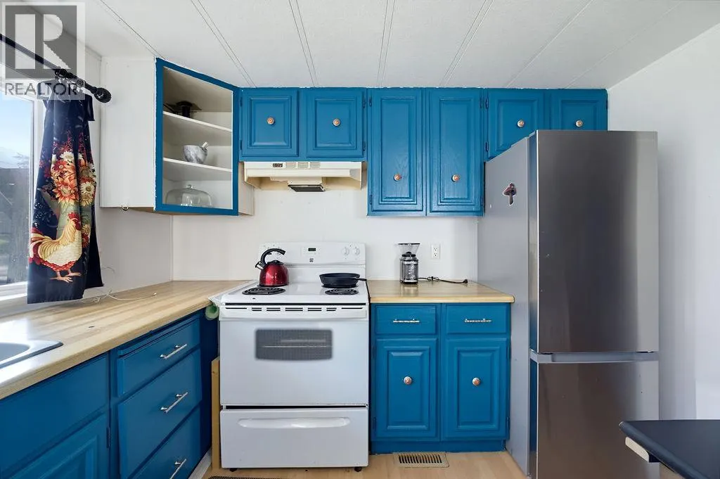 4137 Spallumcheen Drive Unit# 18