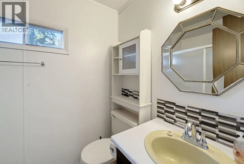 4137 Spallumcheen Drive Unit# 18