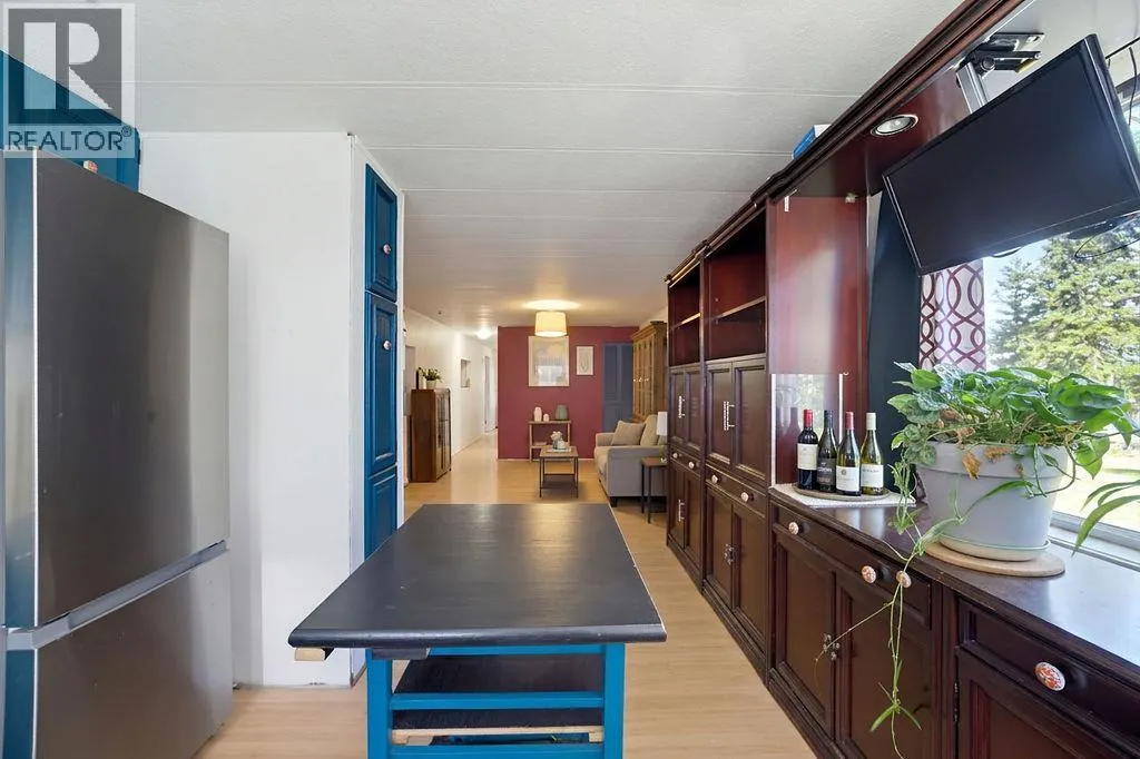 4137 Spallumcheen Drive Unit# 18