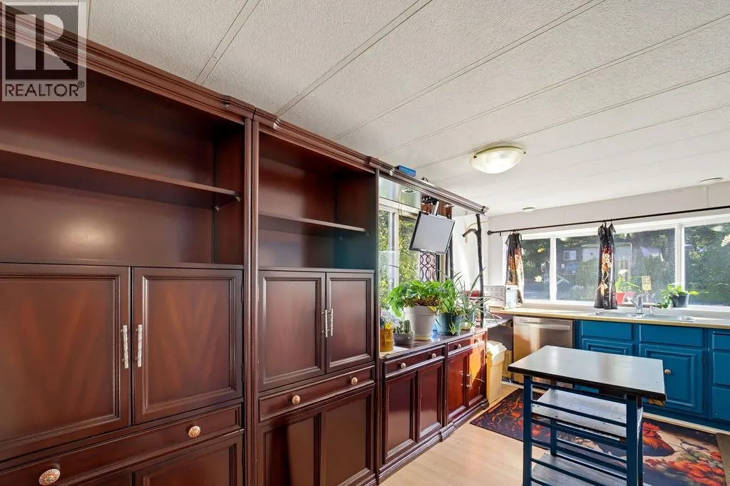 4137 Spallumcheen Drive Unit# 18