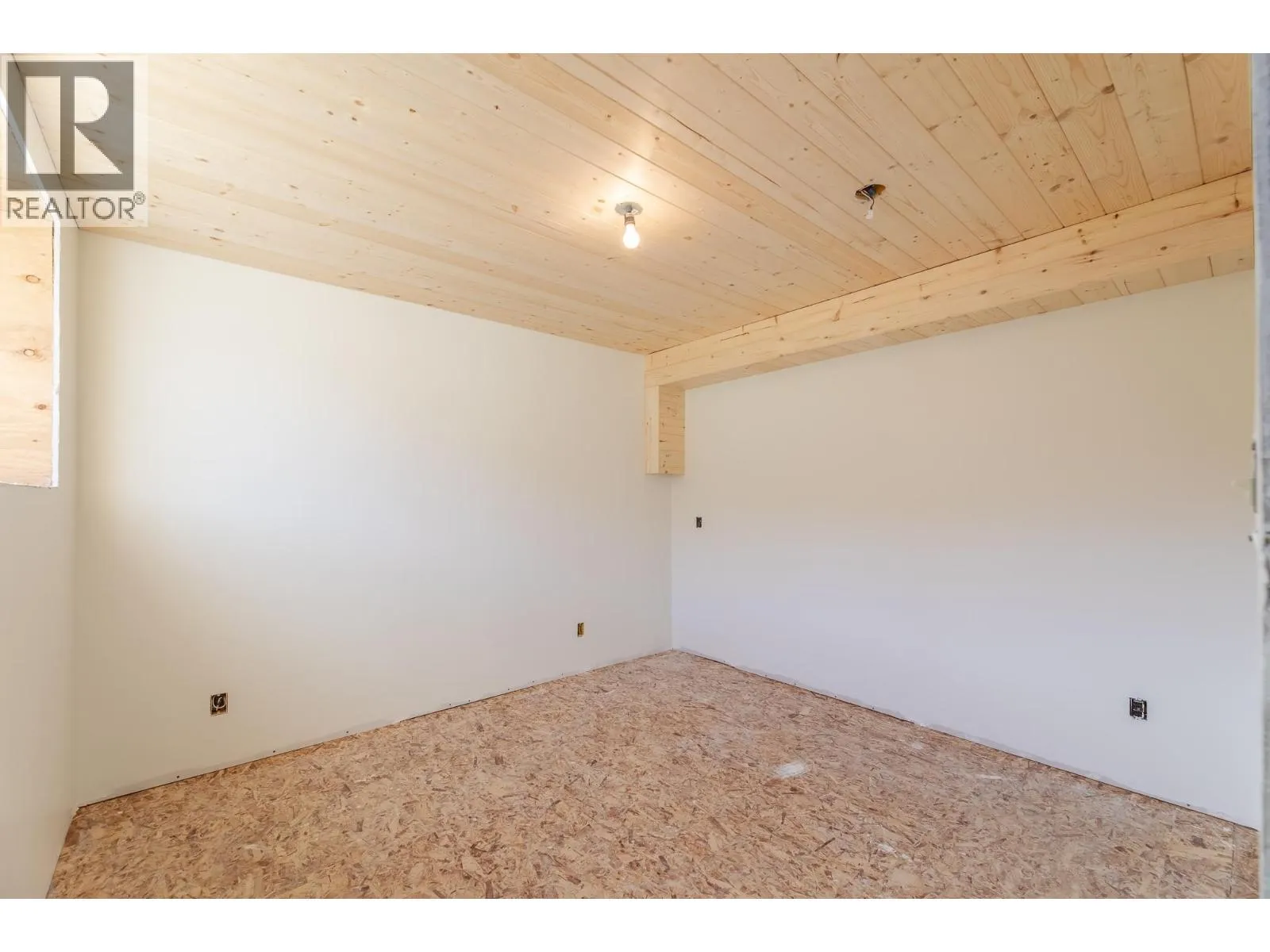 855 Fish Lake Road