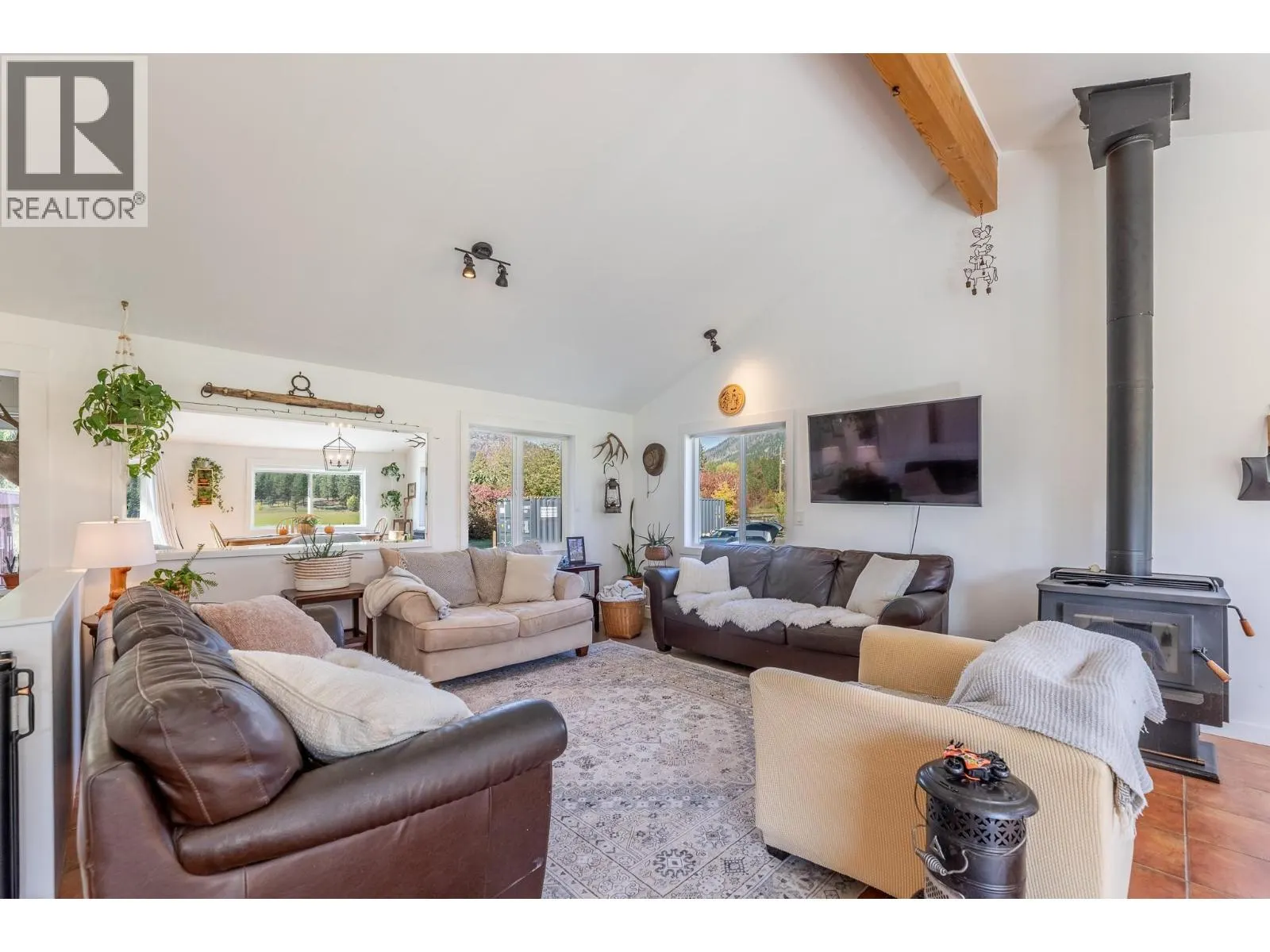 855 Fish Lake Road