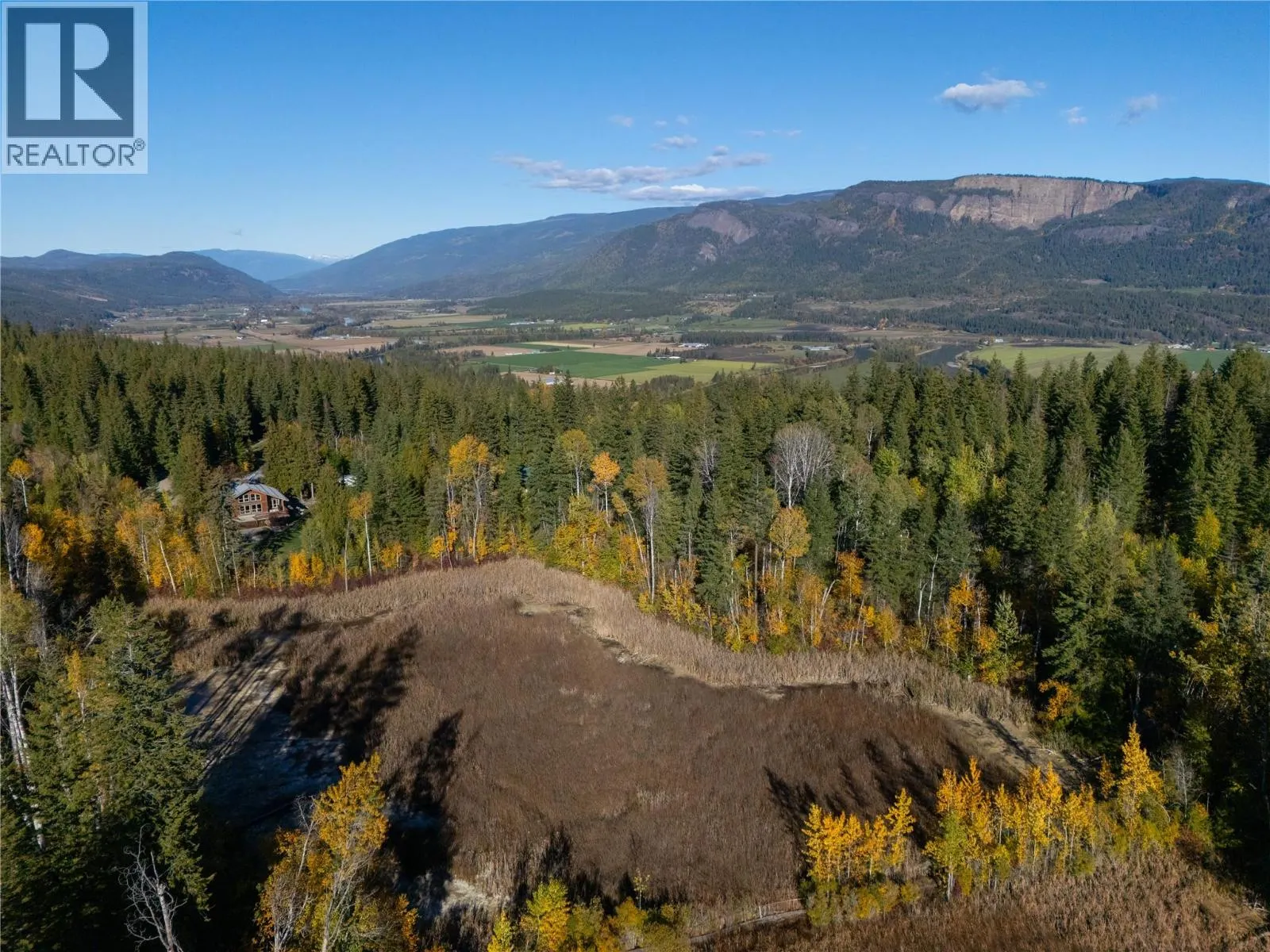 190 Twin Lakes Road