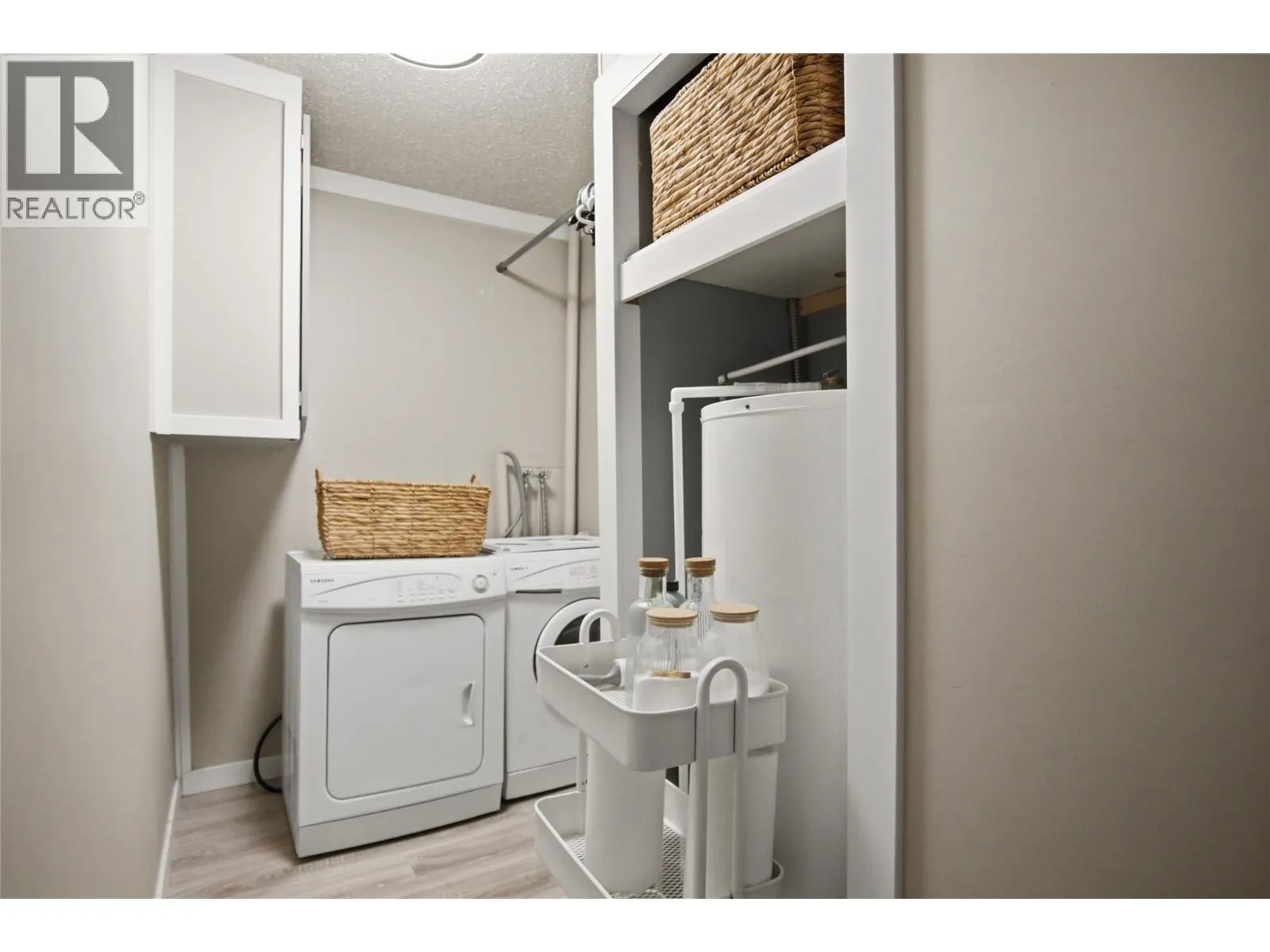 44 EDWARD Street Unit# 44E