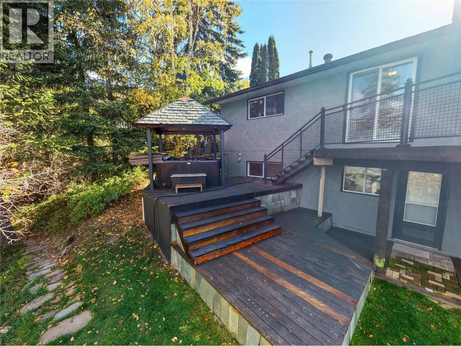 75 Ridgemont Drive