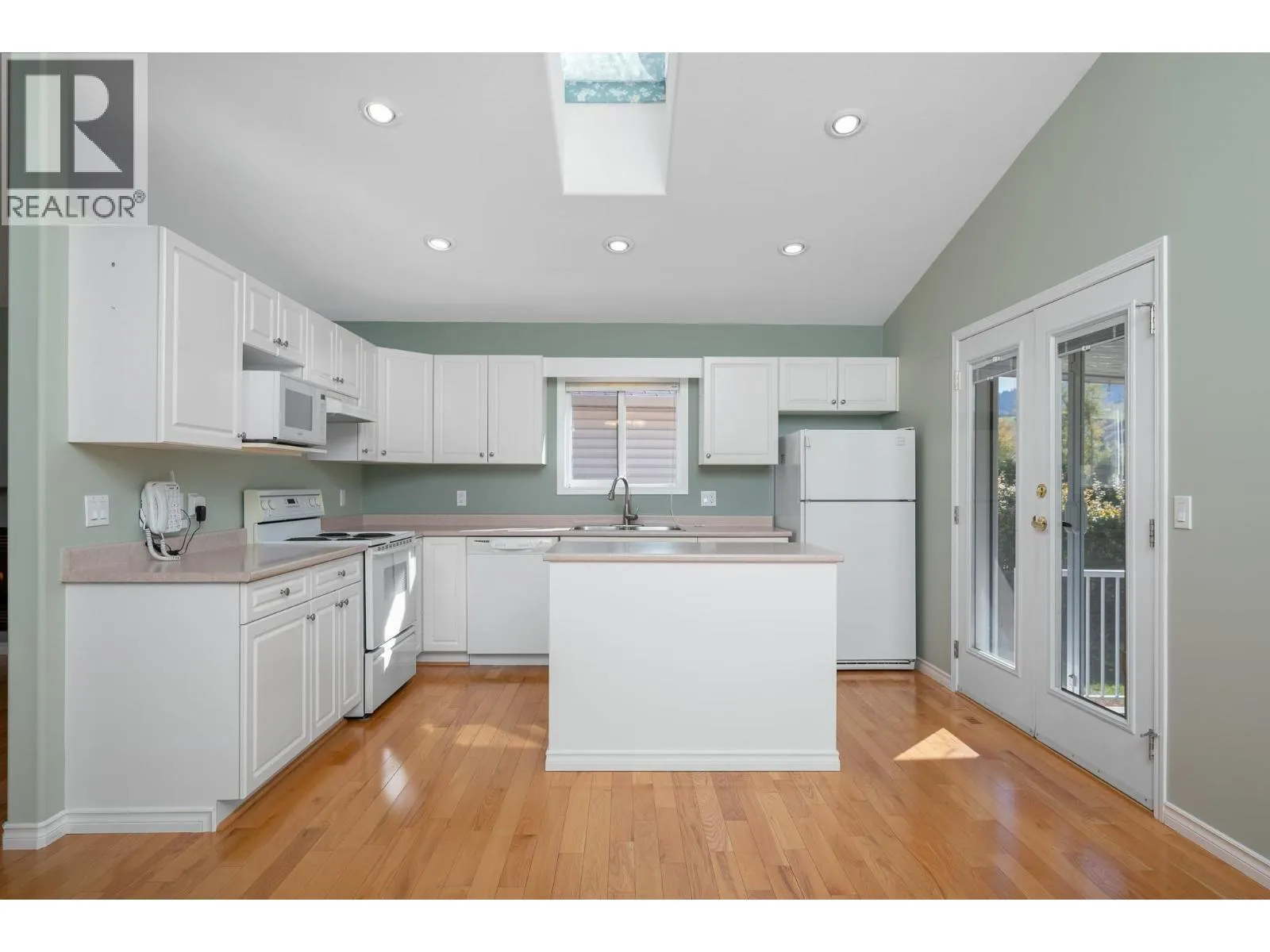 5888 Okanagan Landing Road Unit# 30