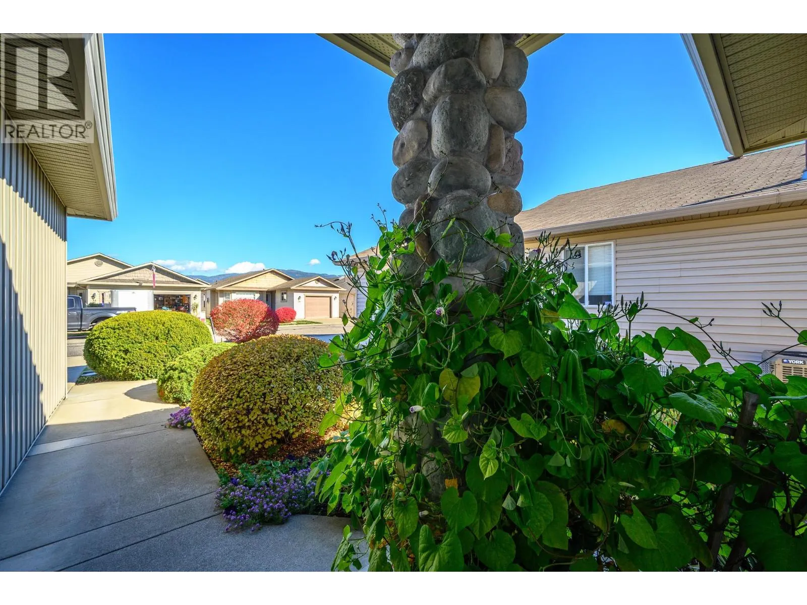 5888 Okanagan Landing Road Unit# 30