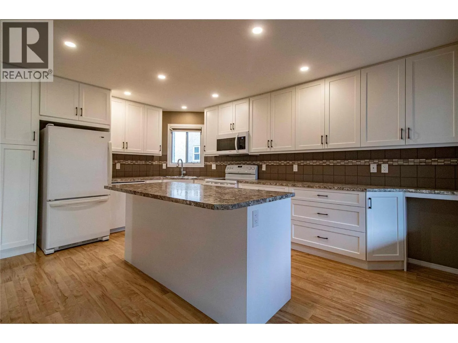 62 Dauphin Avenue Unit# 103