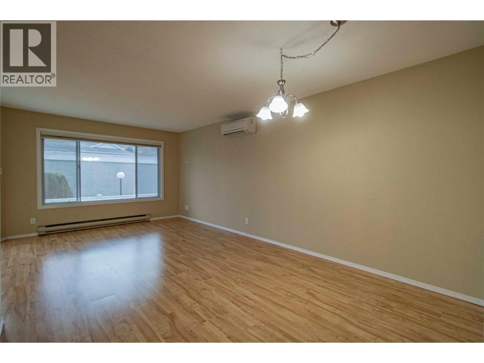 62 Dauphin Avenue Unit# 103