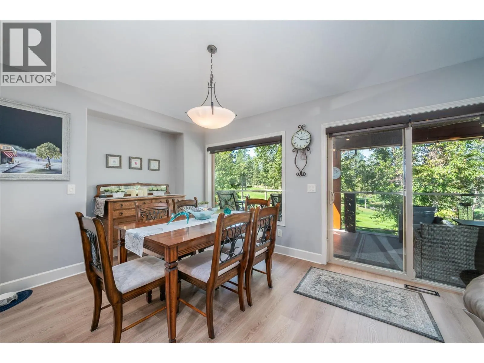 3452 Camelback Drive
