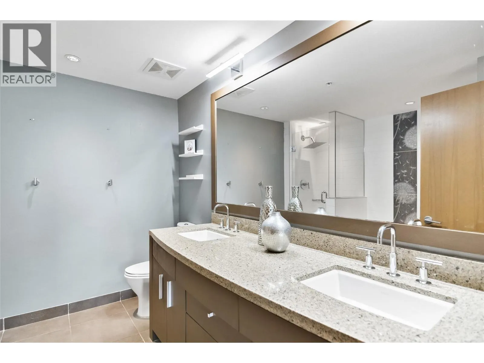 2950 Camozzi Road Unit# 1414