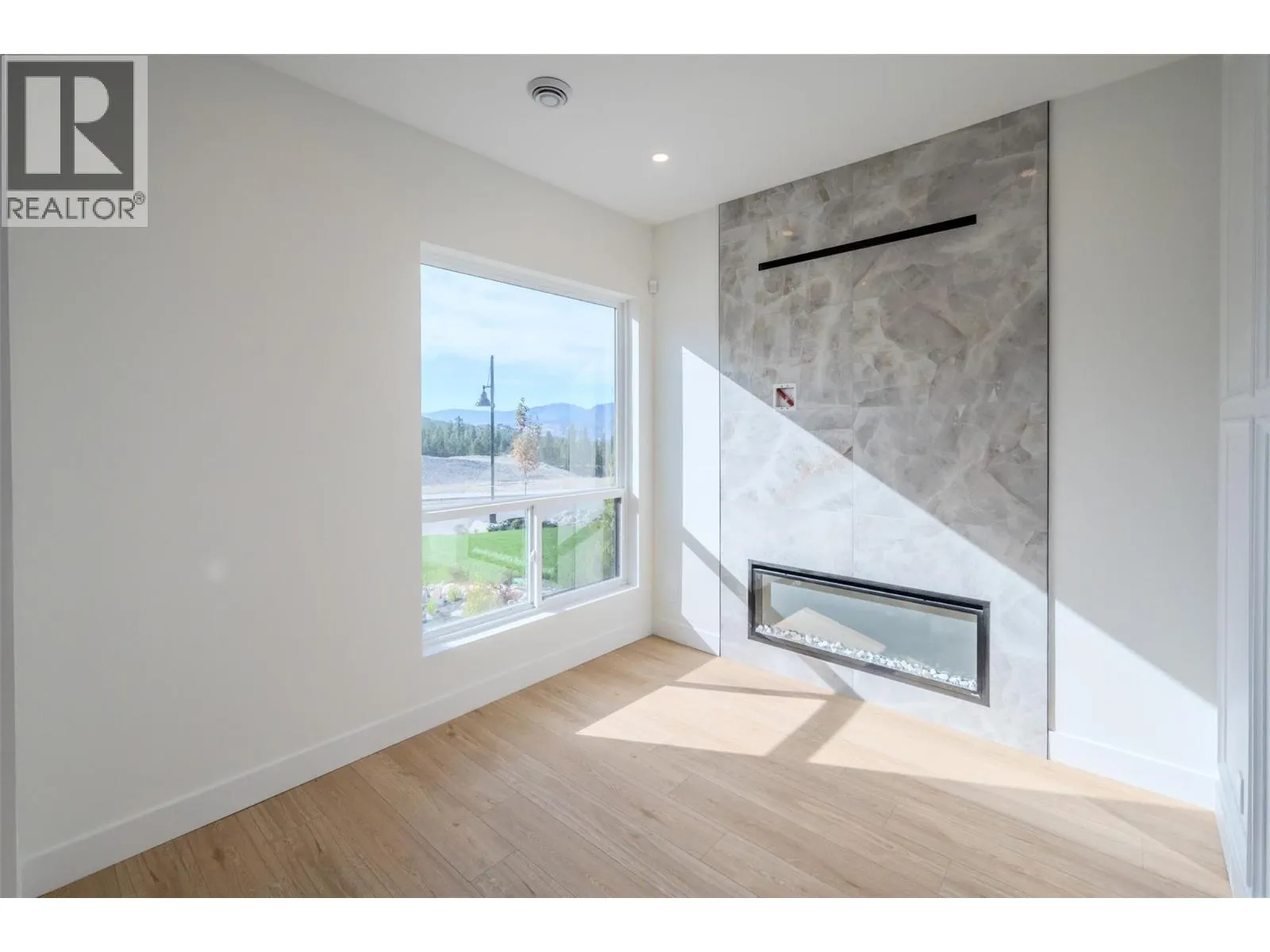 1125 Antler Drive