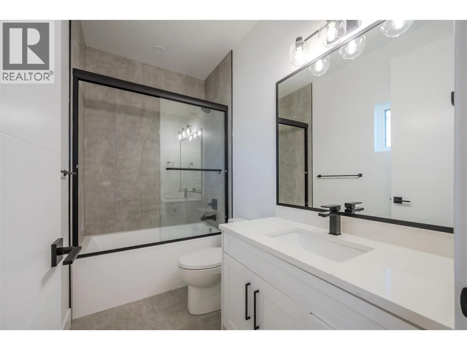 1125 Antler Drive