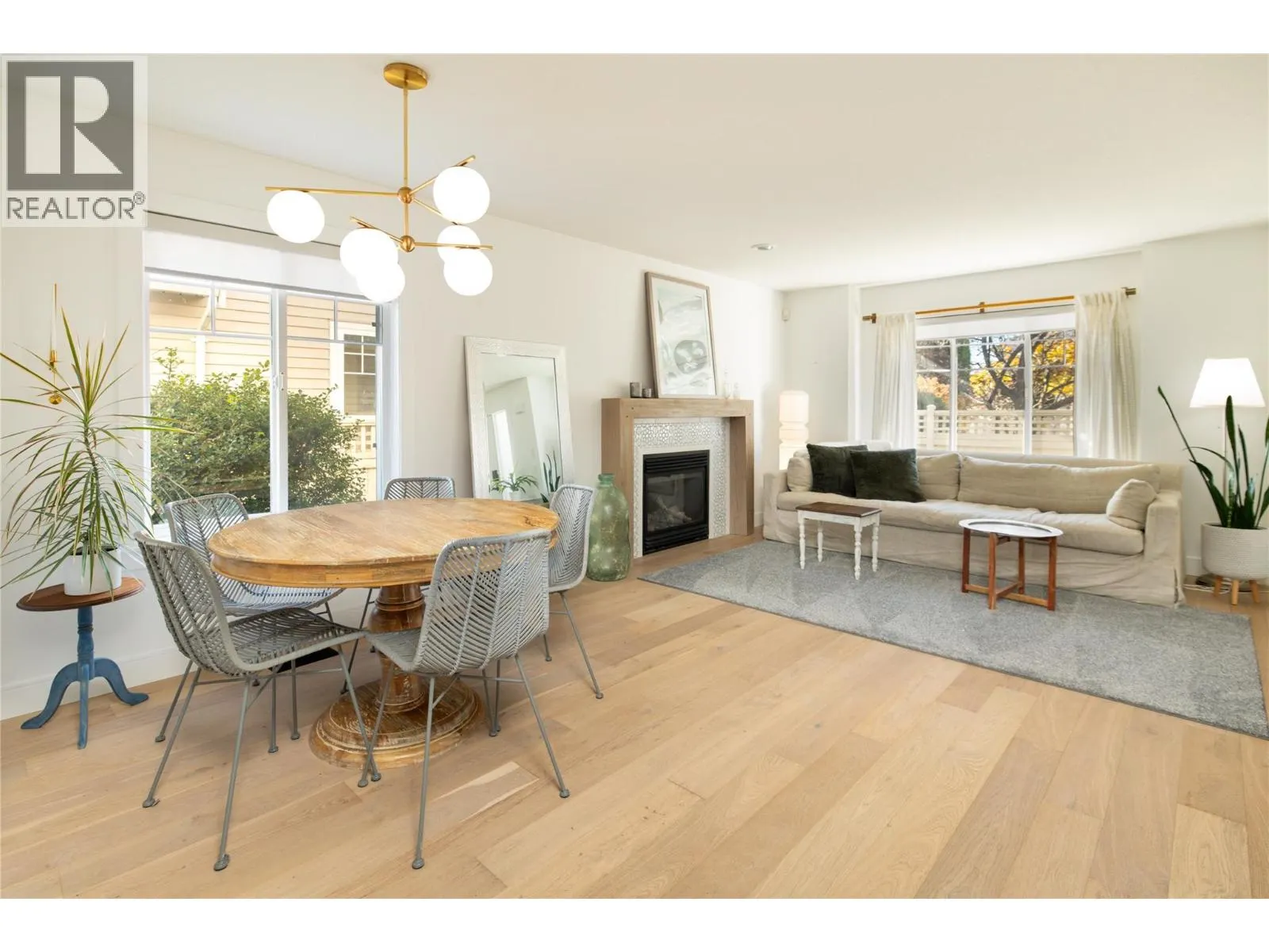 665 Cook Road Unit# 373