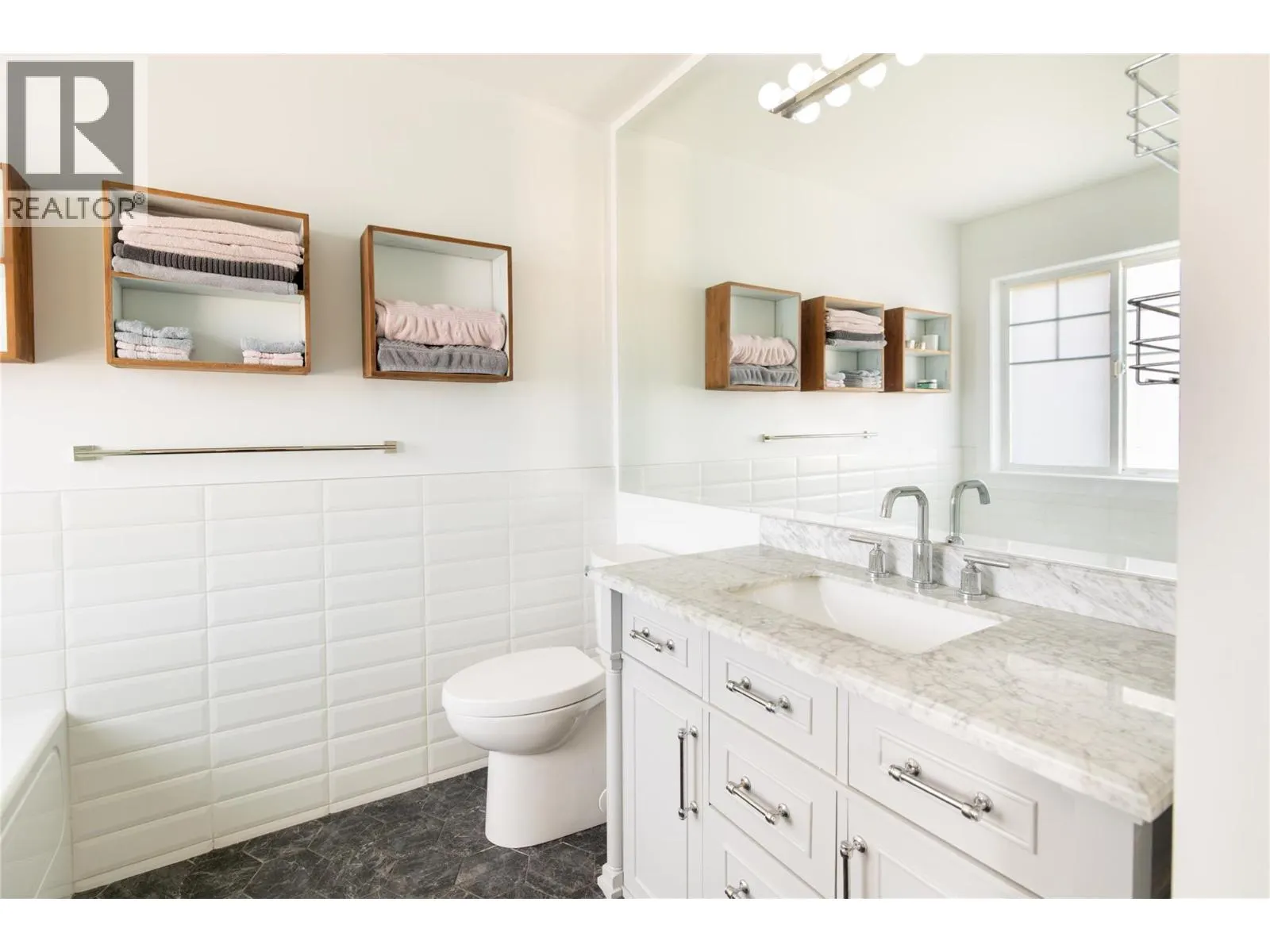 665 Cook Road Unit# 373