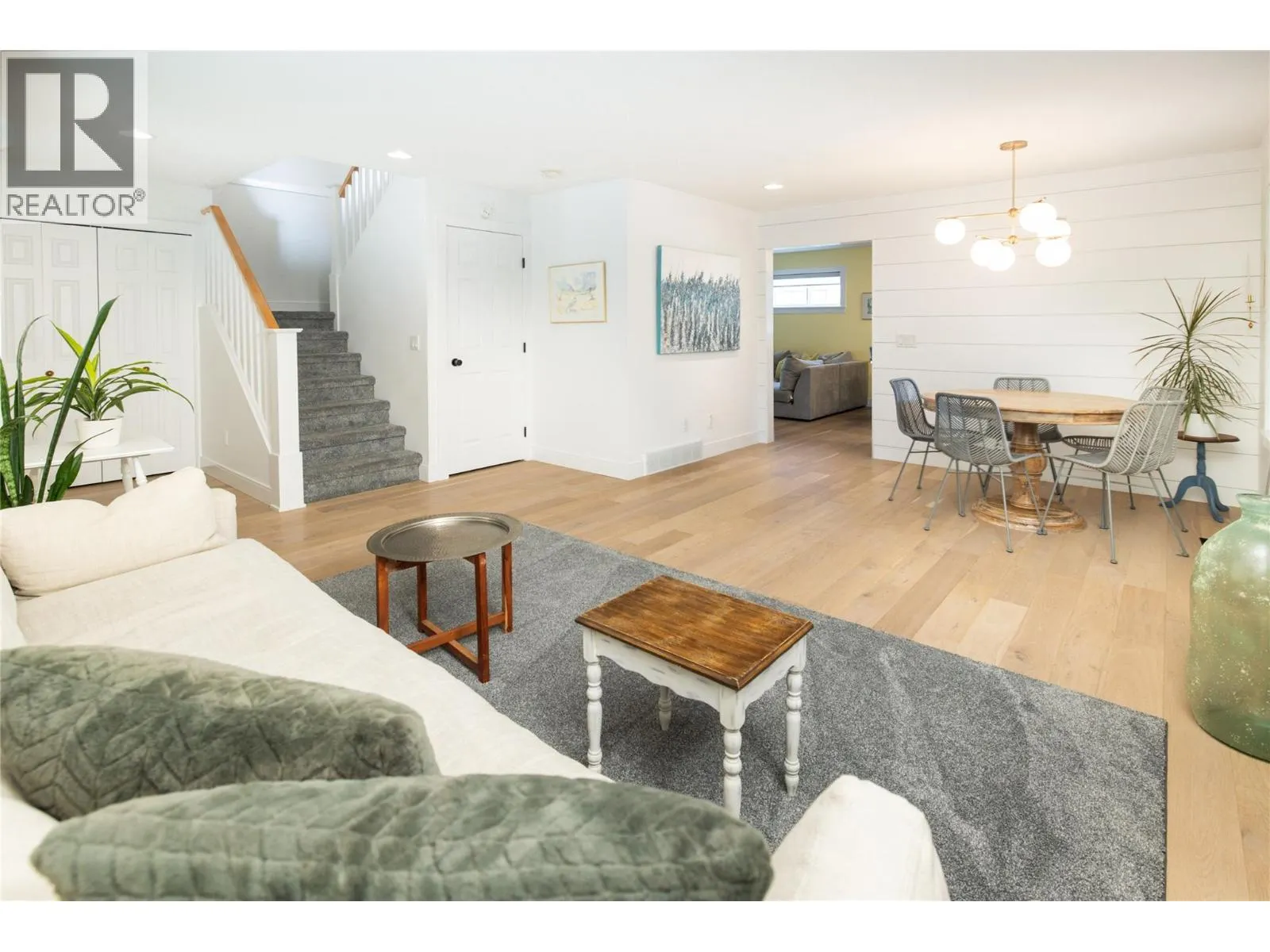 665 Cook Road Unit# 373