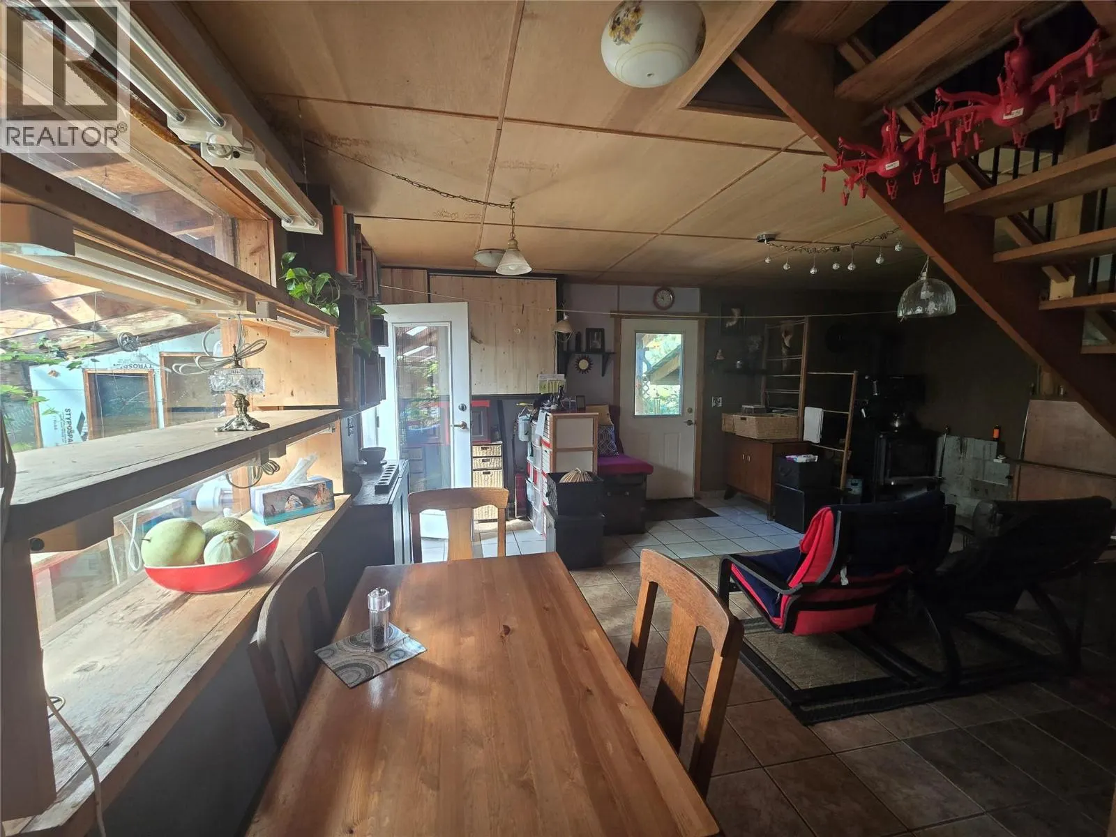 125 Whatshan Settlement Road