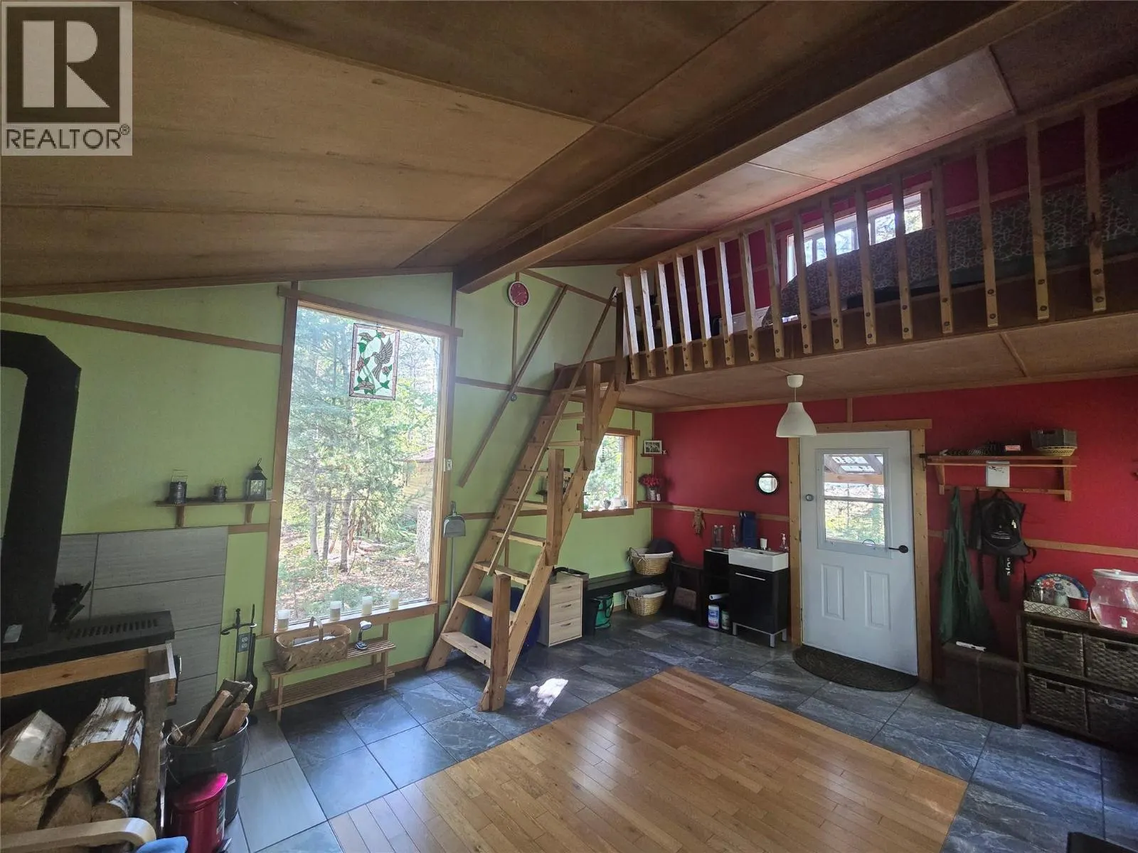 125 Whatshan Settlement Road